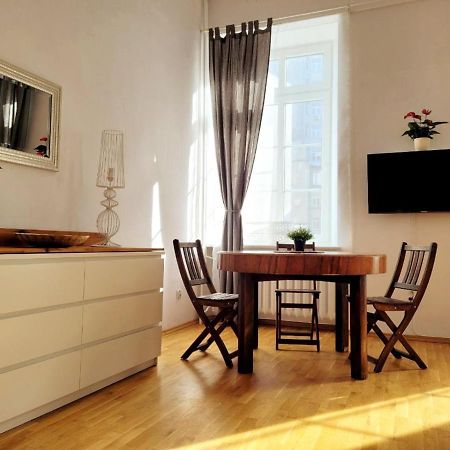 Przytulne Apartamenty W Centrum Warszawy Lok 2 Warszawa Eksteriør bilde